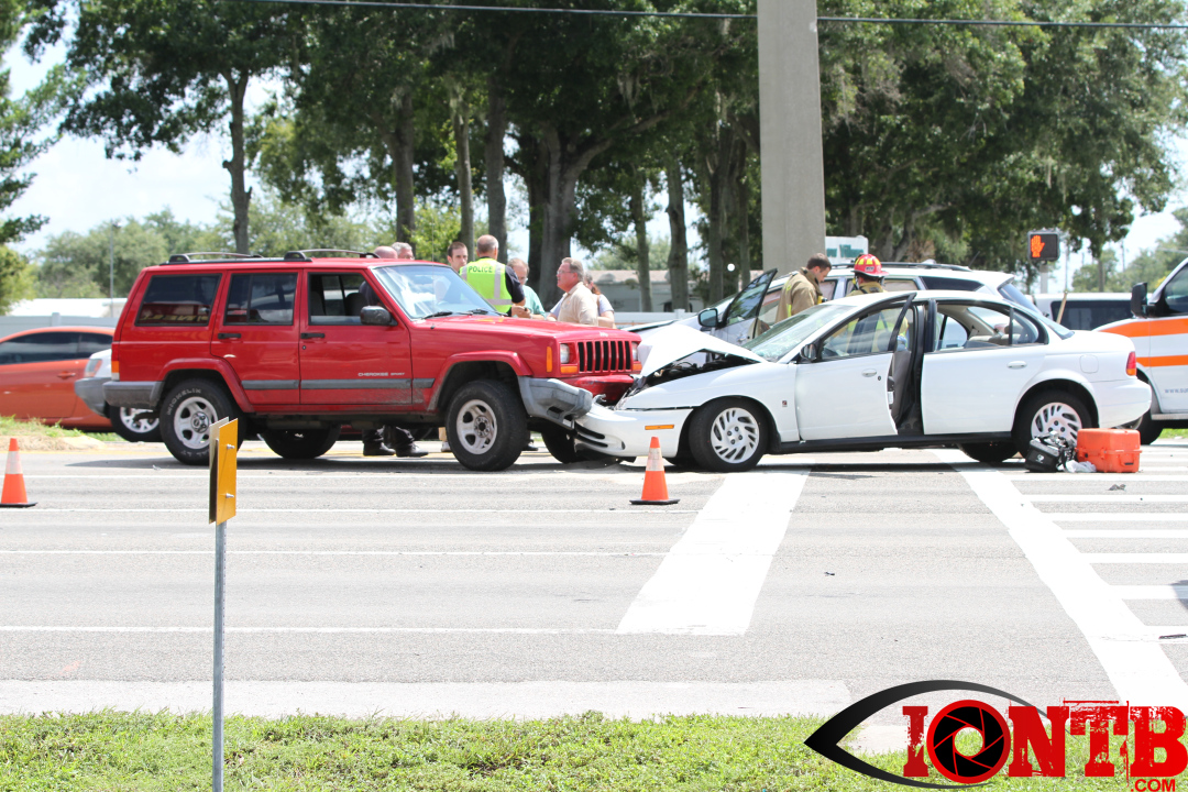 Three vehicle collision with injuries in Pinellas Park IONTB
