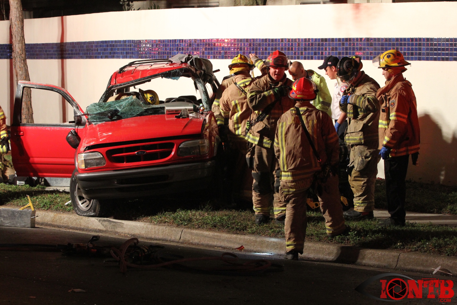 Extrication crash on Belcher Road in Largo IONTB