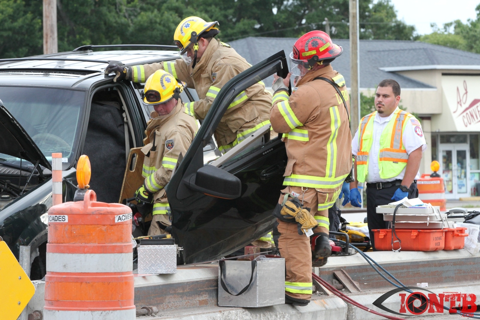 Vehicle Crash on Ulmerton Road and Lake Avenue IONTB