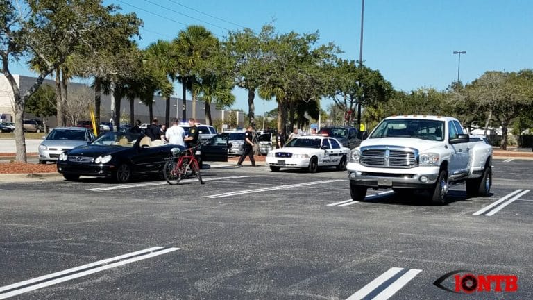 Two Arrested After Off-Duty Pinellas Deputy Thwarts Auto Burglary in Pinellas Park