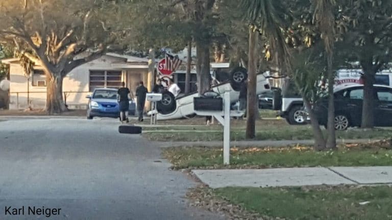 Crews On-scene of Vehicle Rollover in Pinellas Park