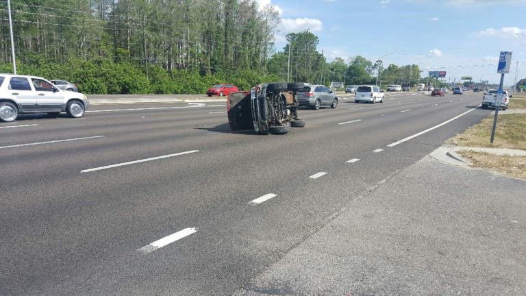 FHP Seeks Driver After He Flees Rollover Crash Leaving Behind His Injured Passenger in Palm Harbor