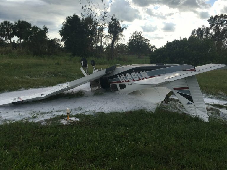 Aircraft Collide at the Clearwater Air Park