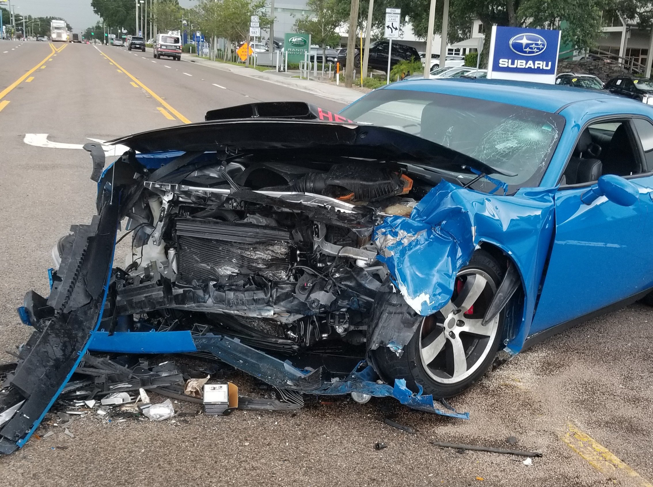 Русский car crash. Гоночные машины аварии. Уличная гоночная авария. Разбитая Шкода стрит рейсинг.