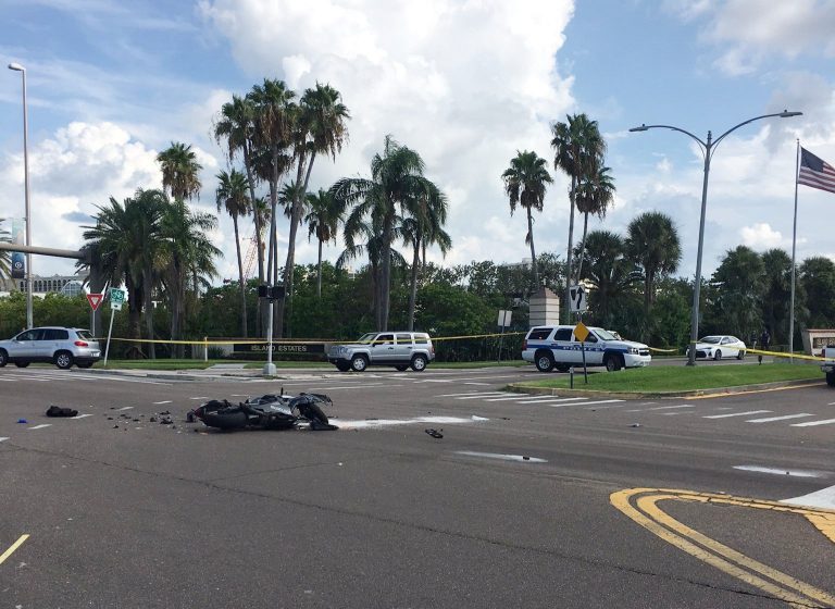 Clearwater Police Investigating Following a Crash Killing a Motorcyclist on the Memorial Causeway