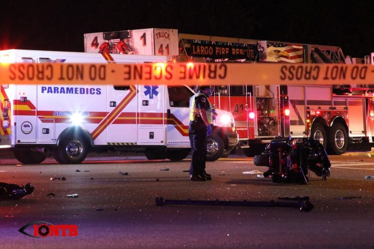 Two Dead in Crash Involving a Motorcycle in Largo