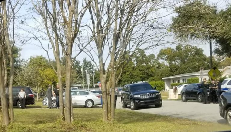 Clearwater Police Take Armed Suicidal Man Into Custody Safely Clearwater Police Take Armed Suicidal Man Into Custody Safely