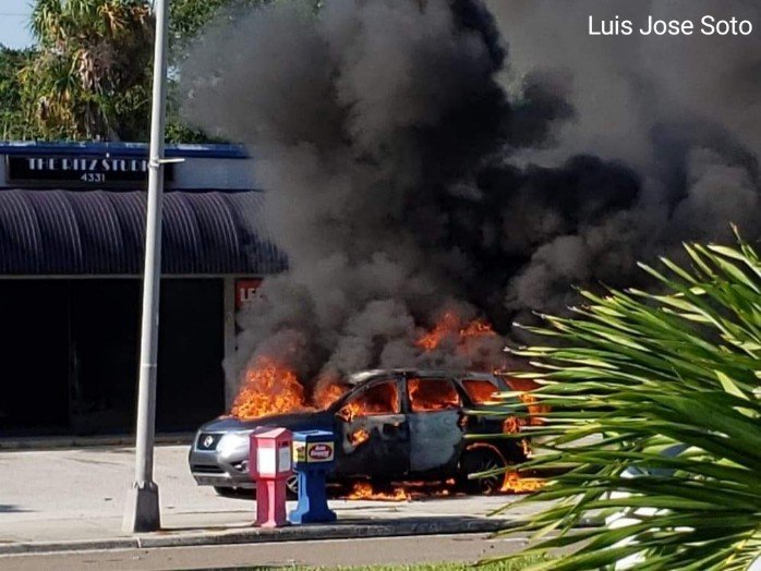 Unmarked Detective’s Vehicle from Tarpon Springs Police Department Catches Fire in Tampa, Ammo Burns