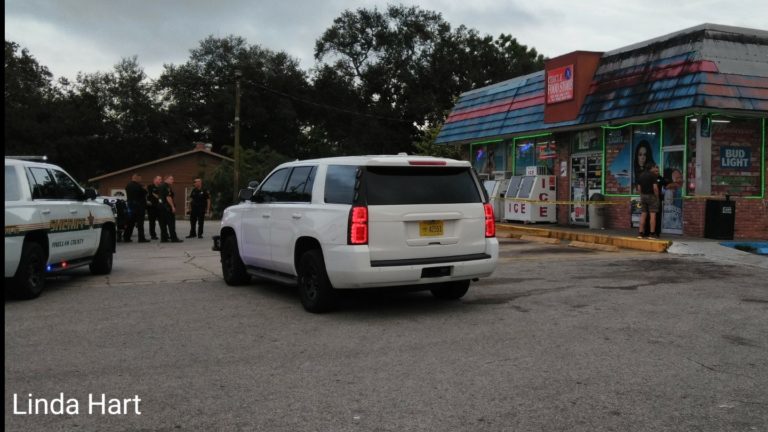 Scuffle at Convenience Store on Sunset Point Road Injures Clerk