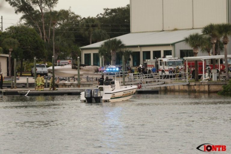 Boat explosion at Indian Springs Marina in Largo, one injured