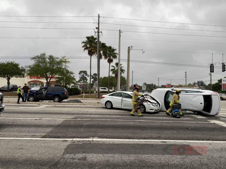 Pinellas Park Police investigating fatal crash on Park Boulevard