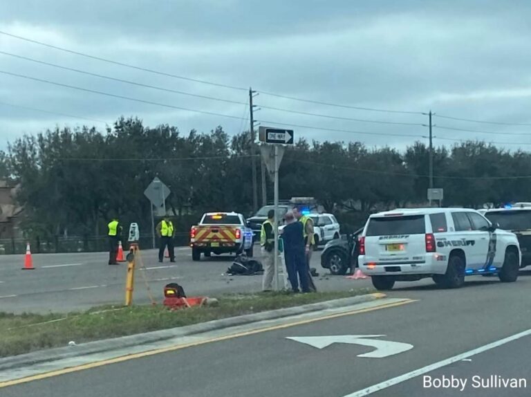 Two killed in crash involving a motorcyclist in Pasco County