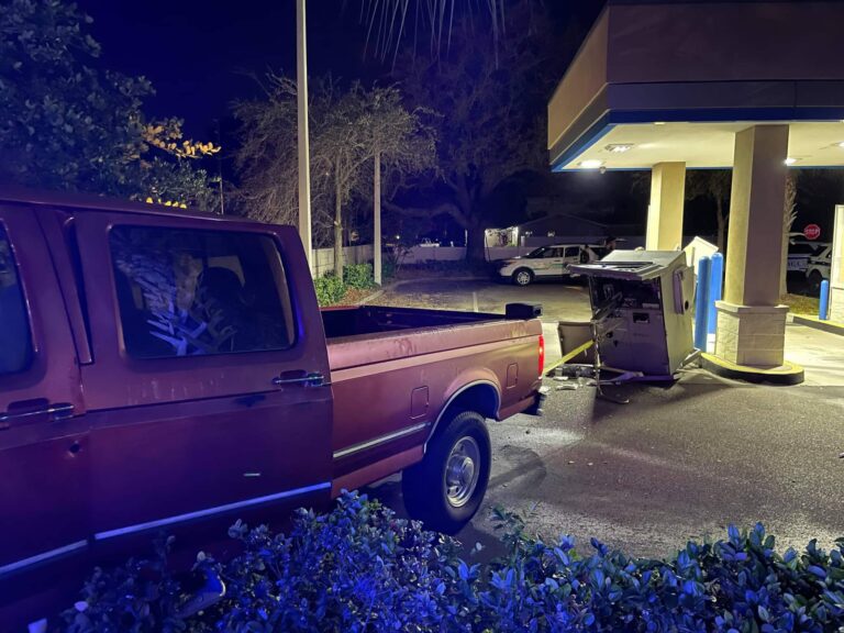 Thief attempts to rip open ATM at Chase Bank in St. Petersburg with stolen truck