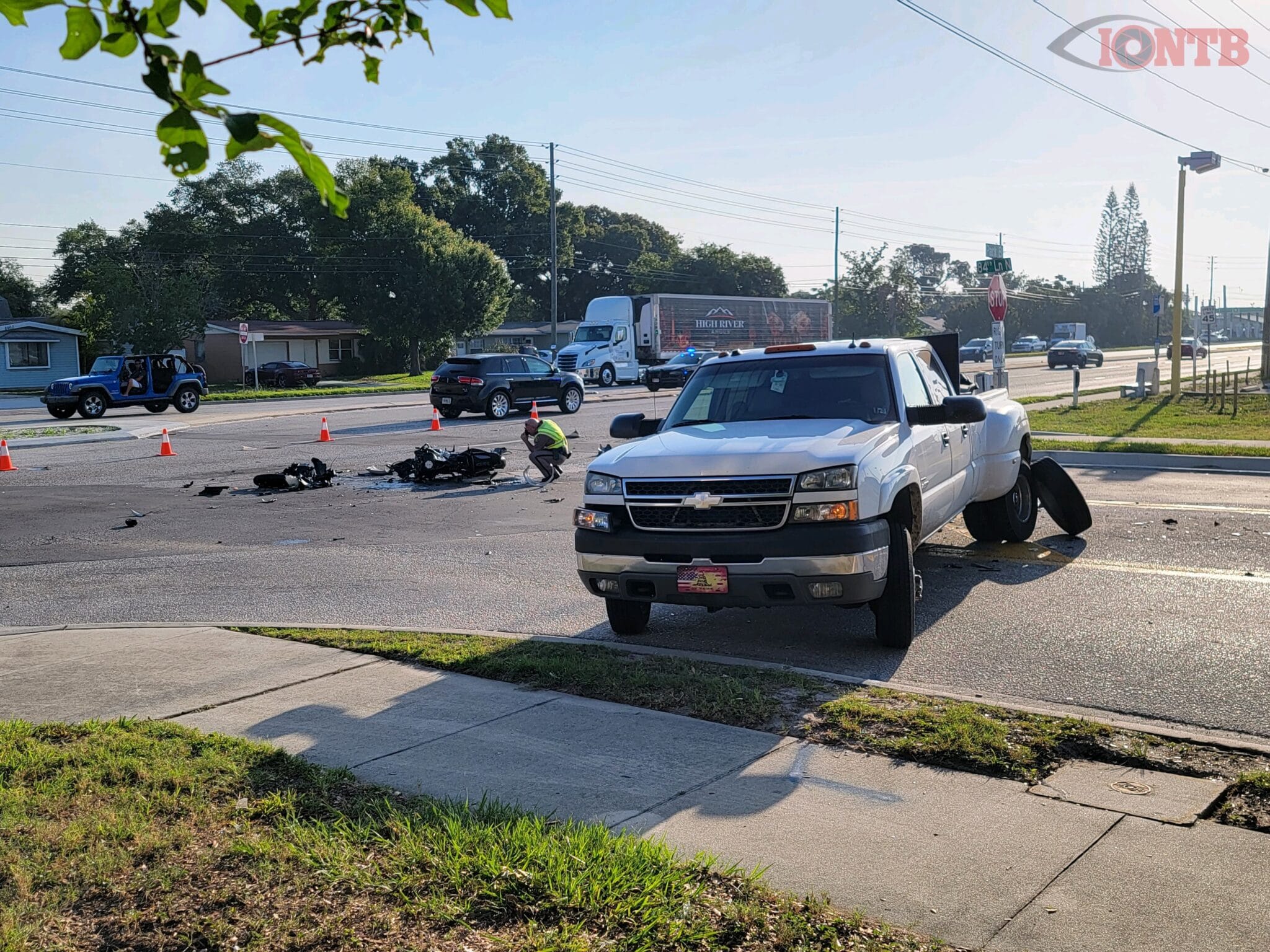 St. Petersburg motorcyclist dead in crash on Park Boulevard at 84th