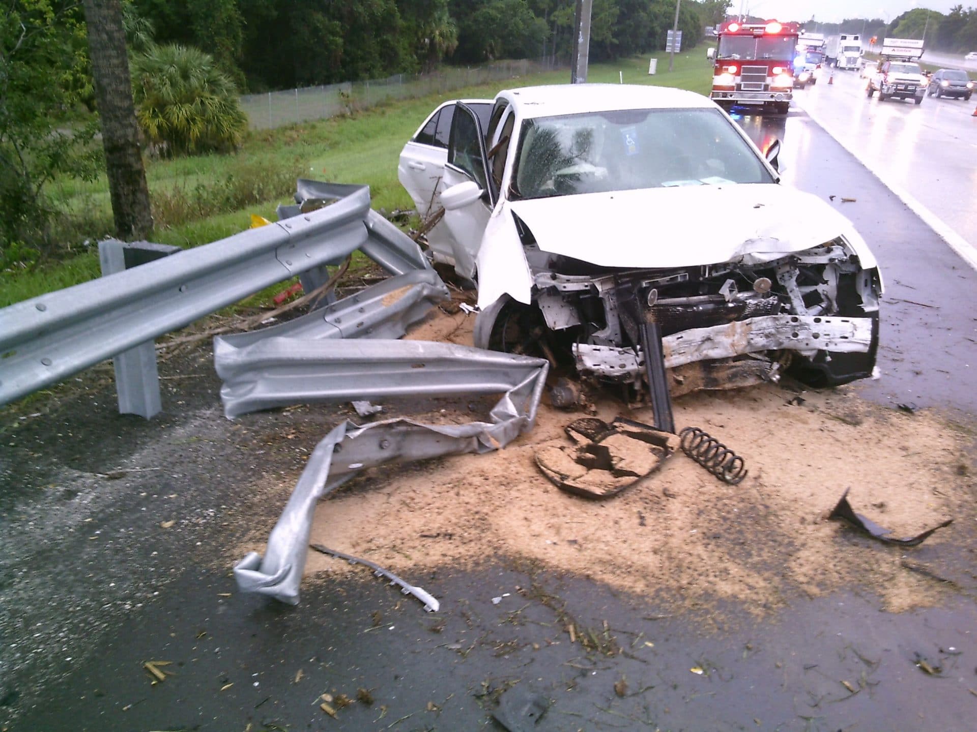 Woman facing multiple charges after DUI crash with Woman facing multiple charges after DUI crash with