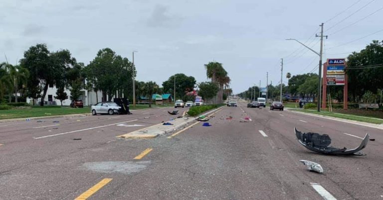 Teenagers involved in fatal crash in St. Petersburg