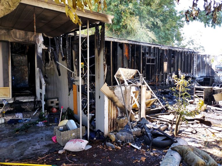 Police say arson led to fire that destroyed mobile home at Kings Manor in Largo