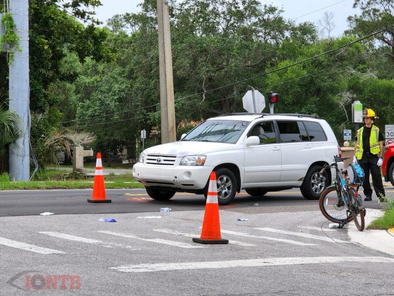 Bicyclist critically injured in crash along 8th Avenue SW in Largo