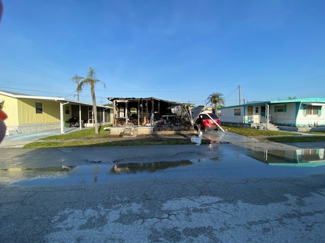 Two people displaced after kitchen fire destroys Pinellas Park mobile home