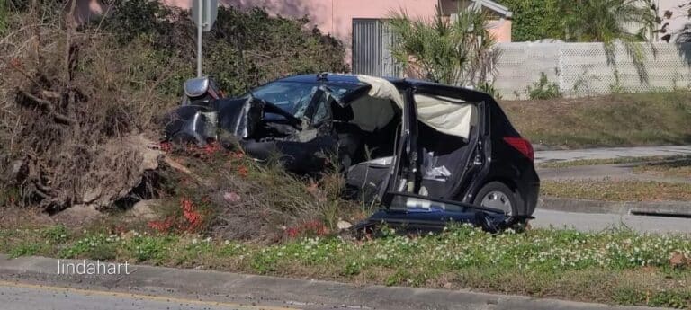 Woman dead after a vehicle crash on Sunset Point Road in Clearwater