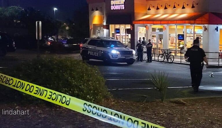 Employee shoots customer at Clearwater Dunkin’ Donuts after an altercation