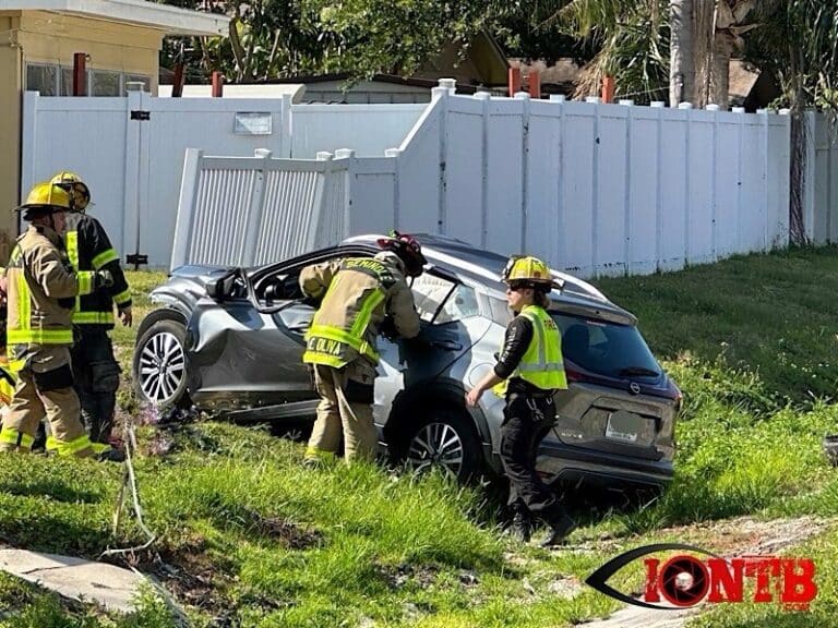 Vermont woman killed in crash at 113th Street and 110th Avenue in Unincorporated Largo