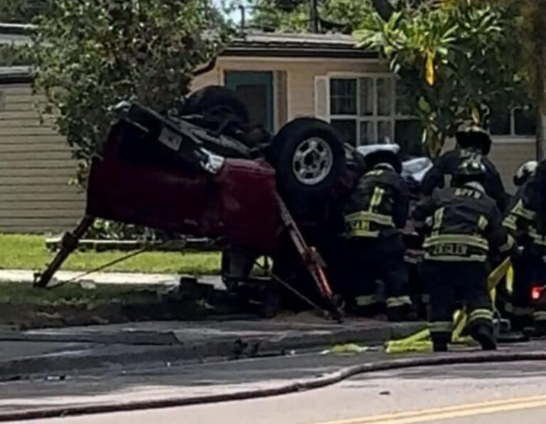 Traffic Crash with Serious Injuries at 54th Avenue North and 12th Street North