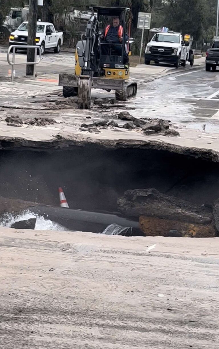 Traffic Interruption at 5th Ave. N and 16th St. N Due to Water Leak