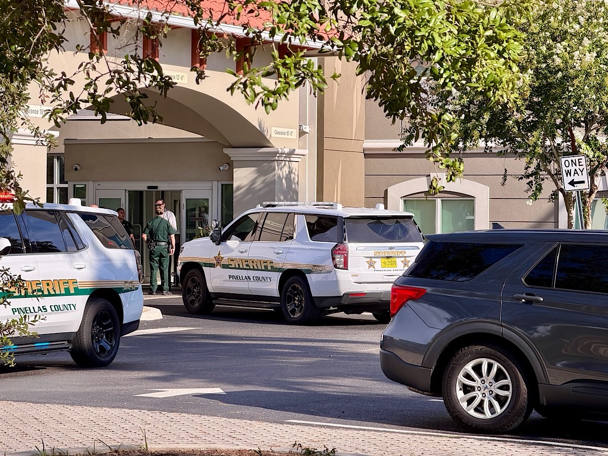 Man Arrested for Second-Degree Murder After Woman Found Dead in Hotel Room - IONTB
