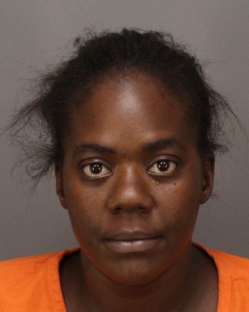 St. Petersburg Woman Accused of Stealing More Than $72,000 in Cigarettes from Pinellas Park Circle K - IONTB